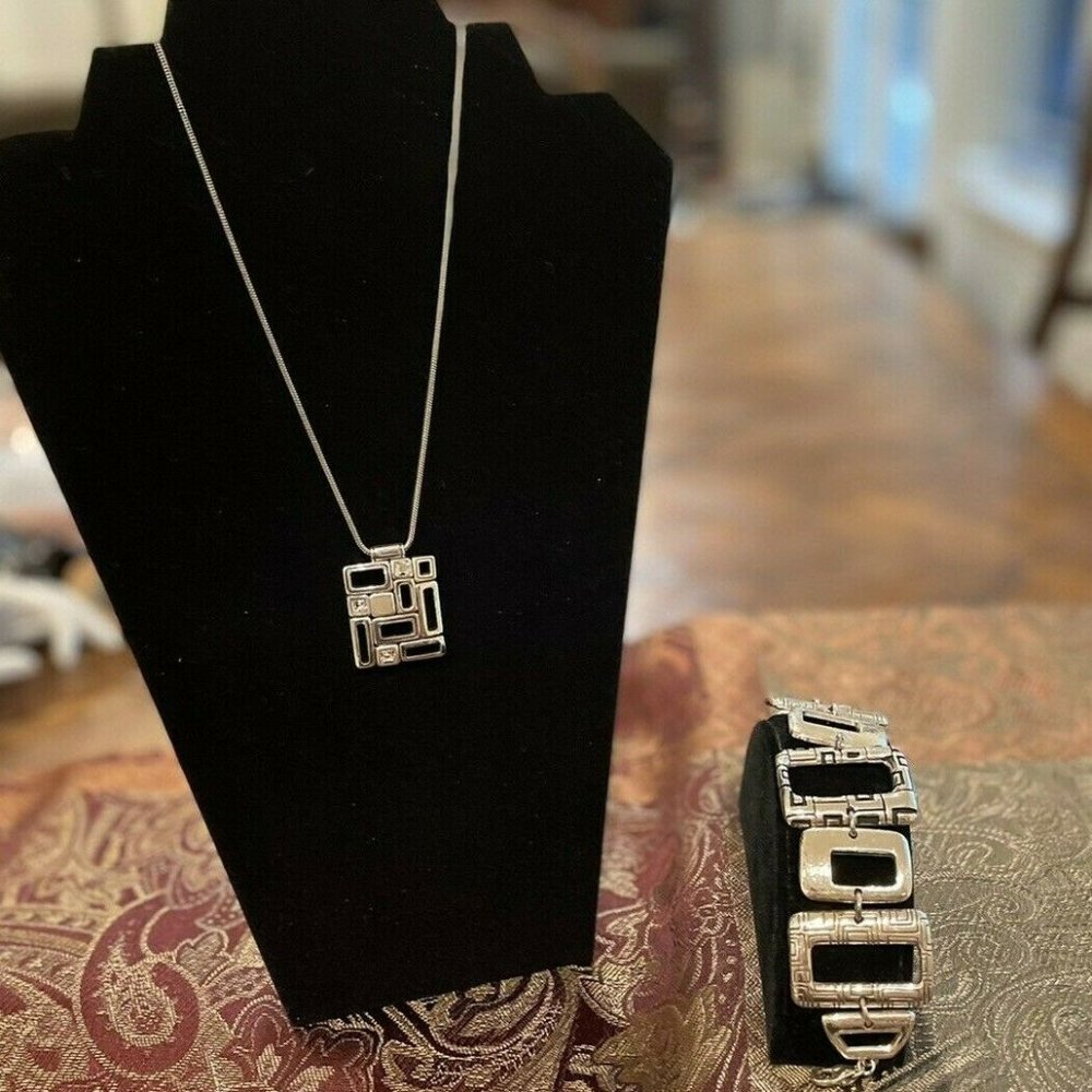 Brighton TIMES SQUARE Urban Pendant & Necklace